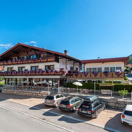 Rustika - Appartements & Spa Ehrwald Dış mekan fotoğraf