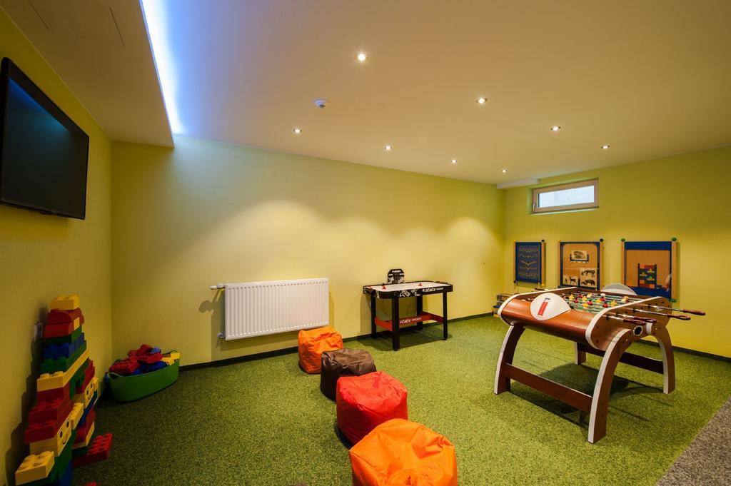 Rustika - Appartements & Spa Ehrwald Dış mekan fotoğraf