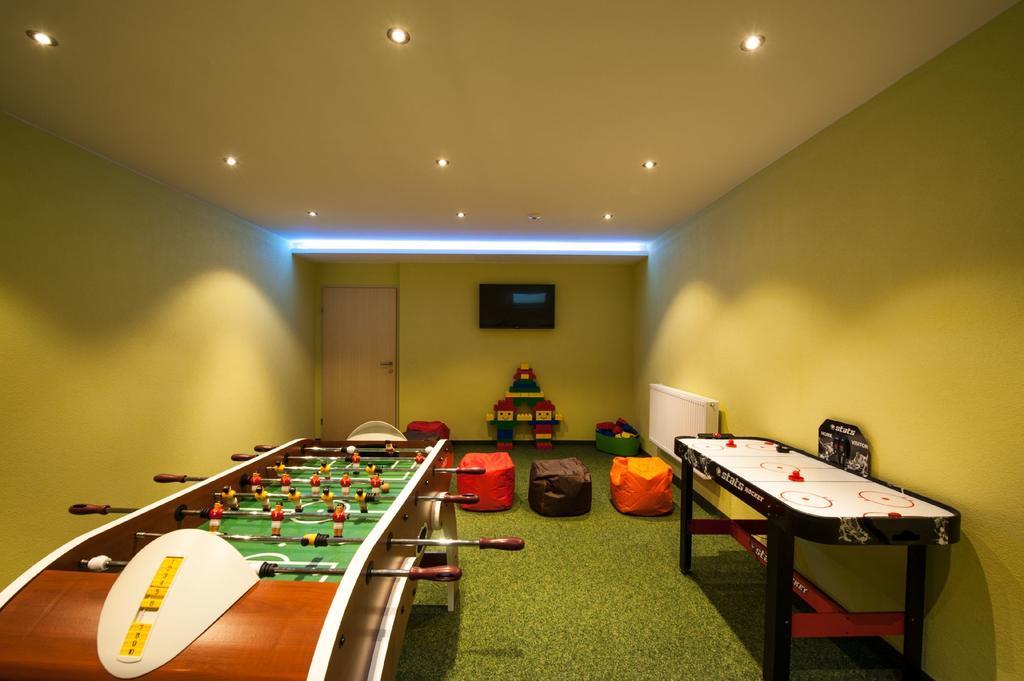 Rustika - Appartements & Spa Ehrwald Dış mekan fotoğraf