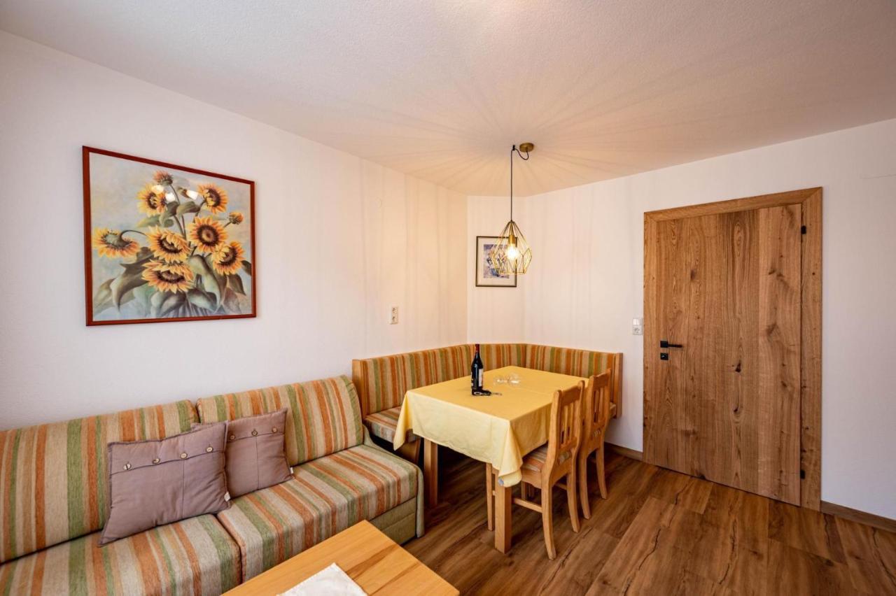Rustika - Appartements & Spa Ehrwald Dış mekan fotoğraf