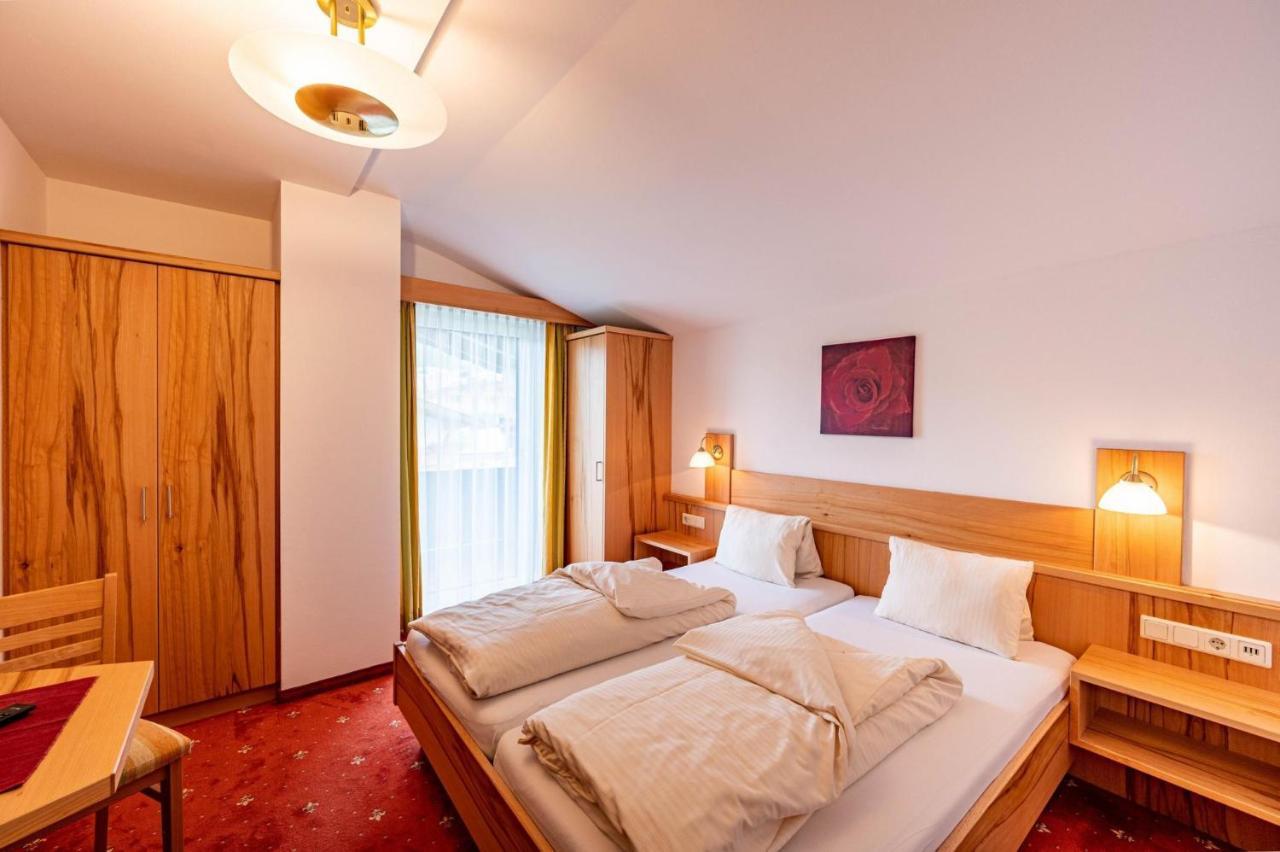 Rustika - Appartements & Spa Ehrwald Dış mekan fotoğraf