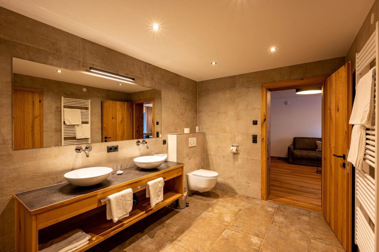 Rustika - Appartements & Spa Ehrwald Dış mekan fotoğraf