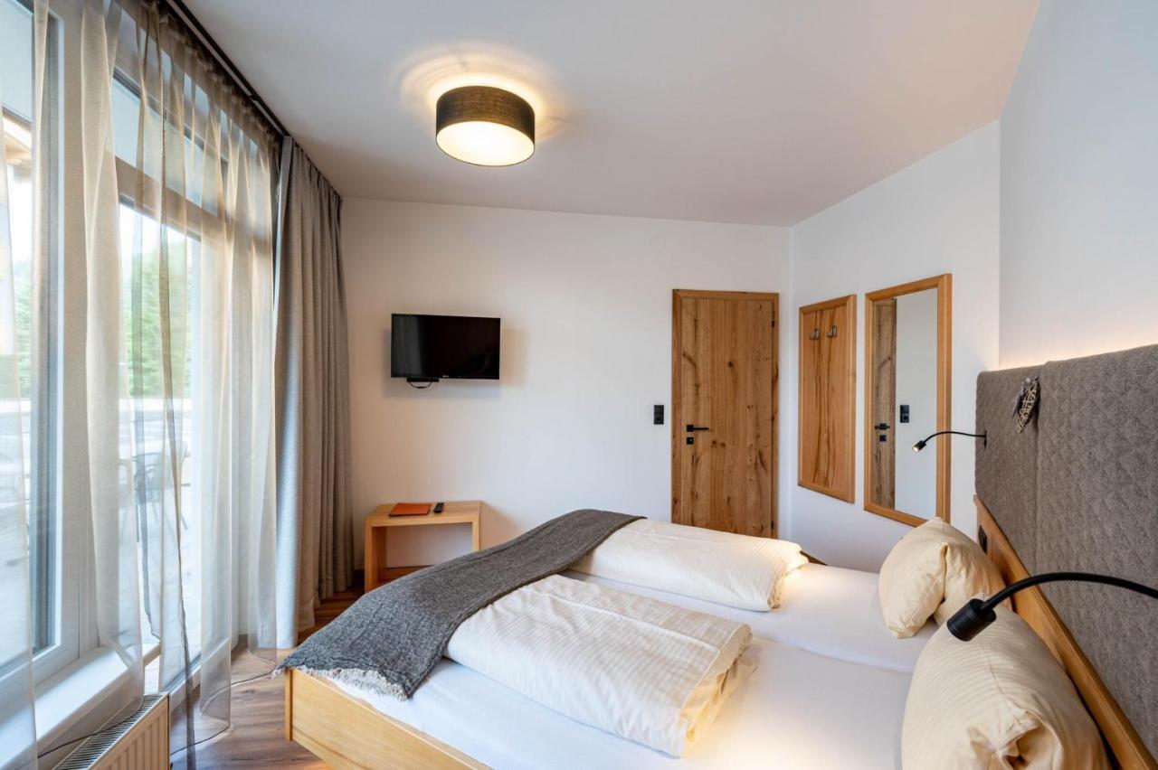 Rustika - Appartements & Spa Ehrwald Dış mekan fotoğraf