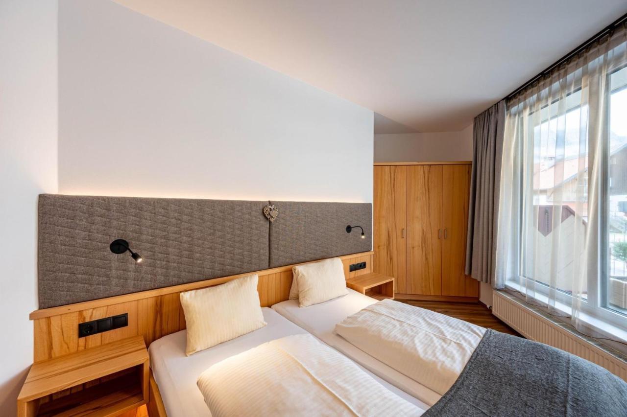 Rustika - Appartements & Spa Ehrwald Dış mekan fotoğraf