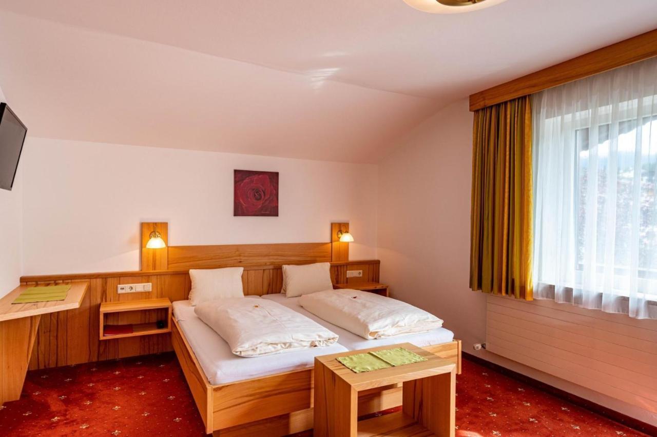 Rustika - Appartements & Spa Ehrwald Dış mekan fotoğraf