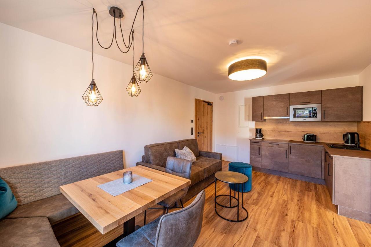 Rustika - Appartements & Spa Ehrwald Dış mekan fotoğraf