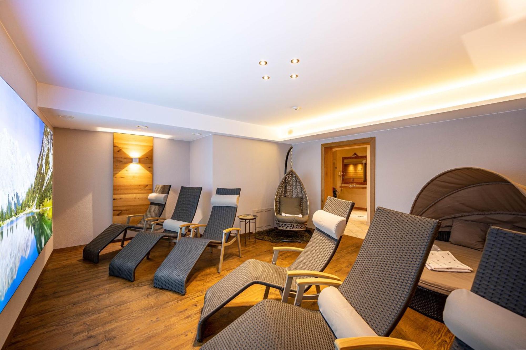 Rustika - Appartements & Spa Ehrwald Dış mekan fotoğraf