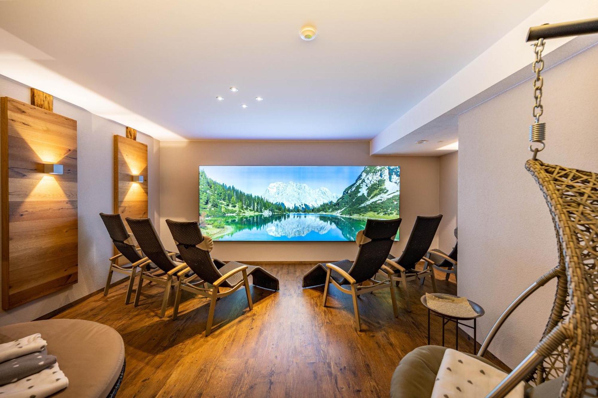 Rustika - Appartements & Spa Ehrwald Dış mekan fotoğraf