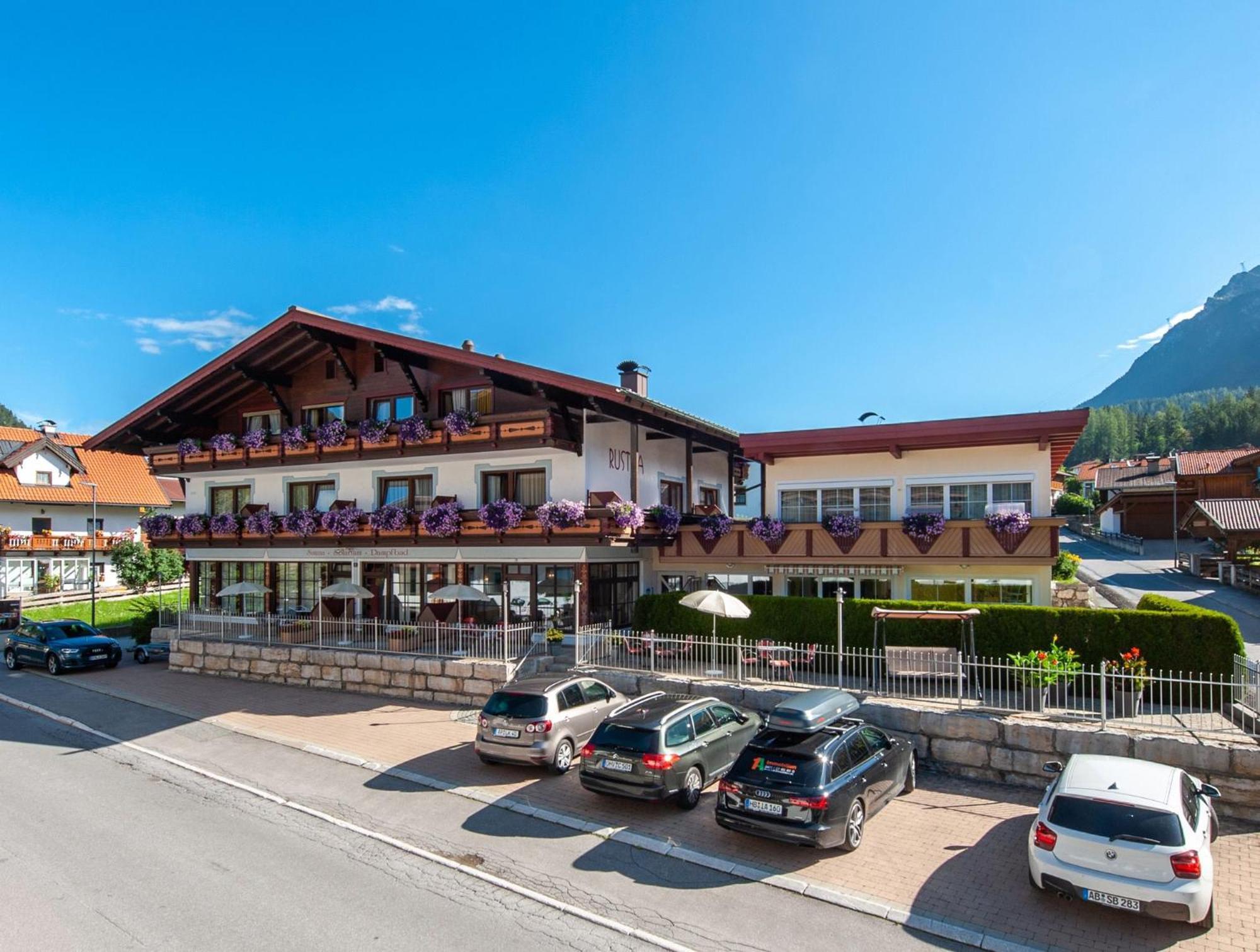 Rustika - Appartements & Spa Ehrwald Dış mekan fotoğraf
